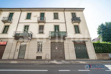 Stabile/Palazzo Saronno [Cod. rif 3309001VRG]