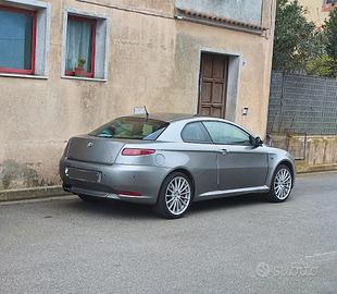 Alfa Romeo GT 