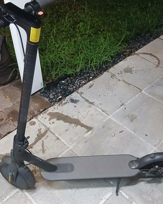 monopattino elettrico Xiaomi Mi Electric Scooter