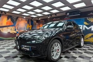 Alfa Romeo Stelvio 2.2 Turbodiesel 160 CV AT8 RWD 