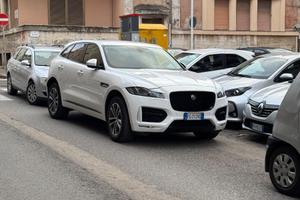 Jaguar F-Pace 2000 R AWD