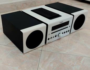 Stereo Bluetooth Yamaha come nuovo USB CD FM-AM.