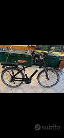 BICICLETTA E-BIKE Via Veneto