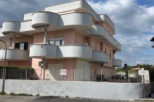 Appartamento di 100 m² con 3 locali a Nettuno