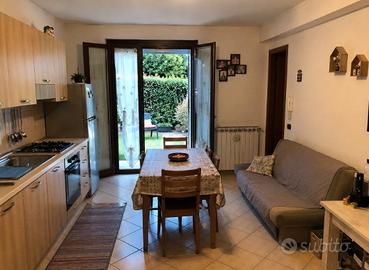 Bilocale con giardino privato - Ome