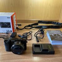 Fotocamera Sony Alpha 6000 + obiettivo 16-50mm