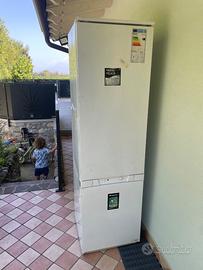 Frigorifero combinato da incasso Hotpoint Ariston 