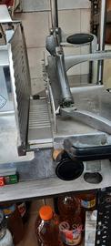 Affettatrice professionale 380volt 