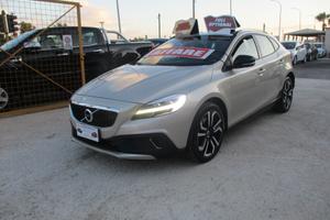 Volvo V40 Cross Country D2 PARI AL NUOVO FULL OPT.