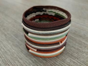 Bracciale.
