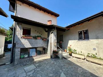 VILLA SINGOLA A VARESE