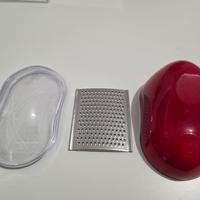 Omada Grattugia con vaschetta salva-freschezza