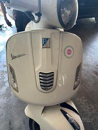 RICAMBI VESPA 300