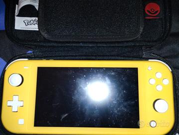Nintendo switch lite yellow