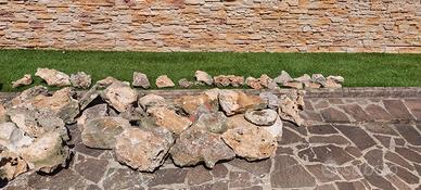pietre ornamentali da giardino travertino