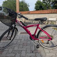 Bicicletta da passeggio Btwin con cambio 18 marce