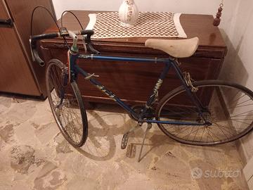 bicicletta da corsa vintage 