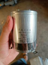 Condensatore 100V 15000uF