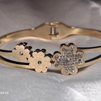 Braccialetto Inossidabile a Fiori con Cristalli