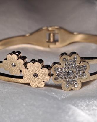 Braccialetto Inossidabile a Fiori con Cristalli