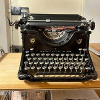 Macchina da scrivere