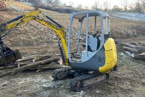 miniescavatore neuson 17 quintali