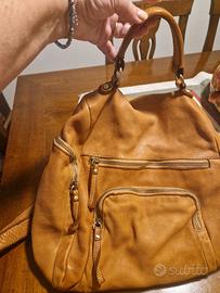 zaino in vera pelle
