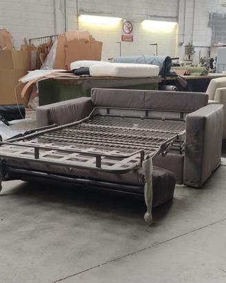 Divano letto grigio due posti