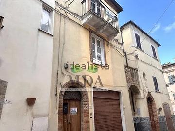 Casa indipendente corso gualtieri 18 bellante
