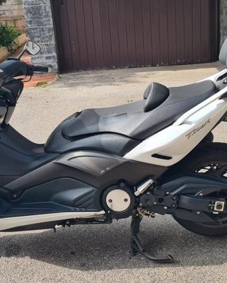 TMax 530