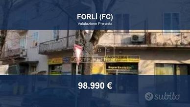 Immobile in asta di 116 m² con più di 5 locali e b