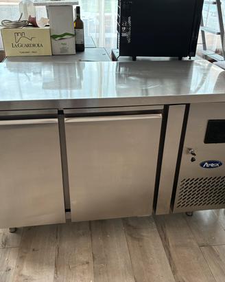 Tavolo refrigerato