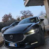 Auto mazda cx-30