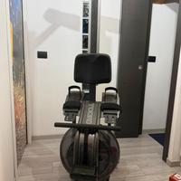 Vogatore toorx ad acqua rower sea