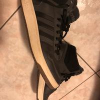 Scarpe Adidas Hoops Mid Limited edition