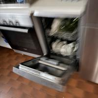 Forno ventilato BOSCH e  Lavastoviglie CANDY 45 cm