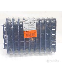 supporti bticino living LN4703