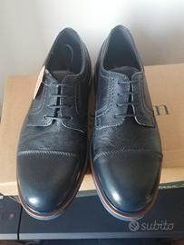 Scarpe classiche da uomo colore blu 40