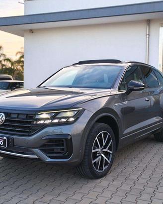 Volkswagen Touareg 3.0 TDI R-LINE Tetto Pelle Led