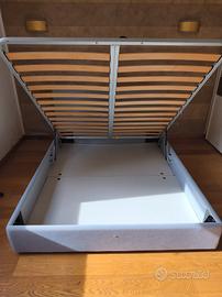 letto matrimoniale con cassettiera 