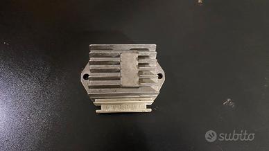 Regolatore di tensione