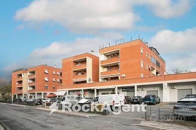 GUIDONIA - COLLEFIORITO - ATTICO