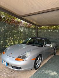 Porsche boxter 2.7 cambio manuale  impeccabile