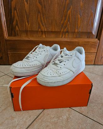 Scarpe bianche Nike 