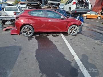 alfa romeo giulietta benzina ricambi