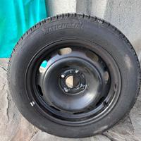 Ruota completa 185/60 R15