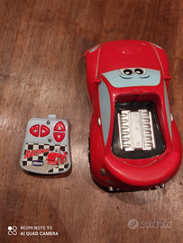 Macchina telecomandata per bambini piccoli