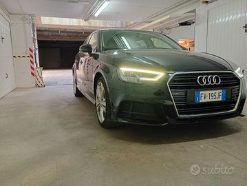 Audi A3 30 TDI Admired Stronic