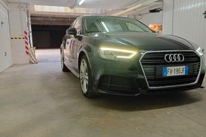 Audi A3 30 TDI Admired Stronic