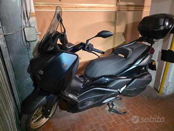 Yamaha X-Max 300 - 2023
